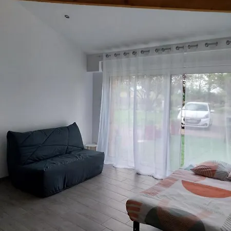 Au Plaisir De L'ivoie Double 住宿加早餐酒店