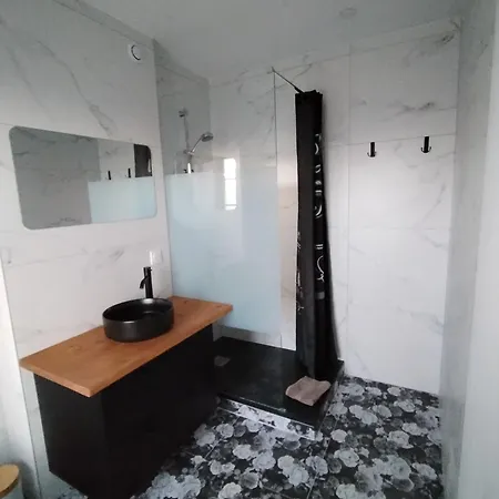 Au Plaisir De L'ivoie Double 住宿加早餐酒店 Le May-sur-Evre